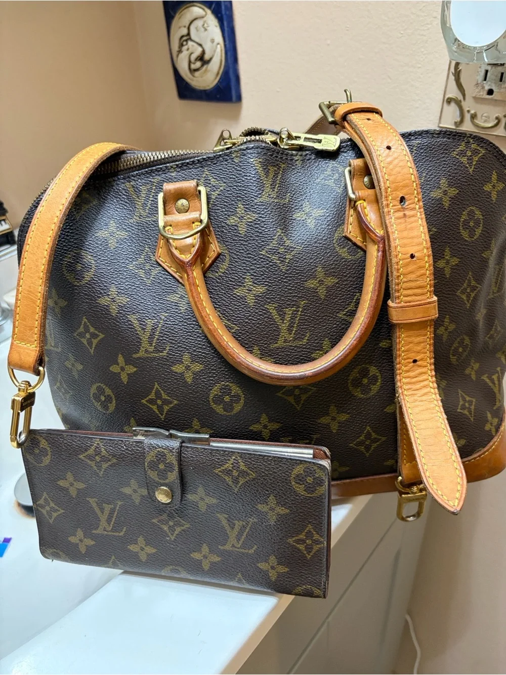 Authentic Louis Vuitton Alma PM TH1927 Original Owner w/ Strap & Wallet - Picture 2 of 16